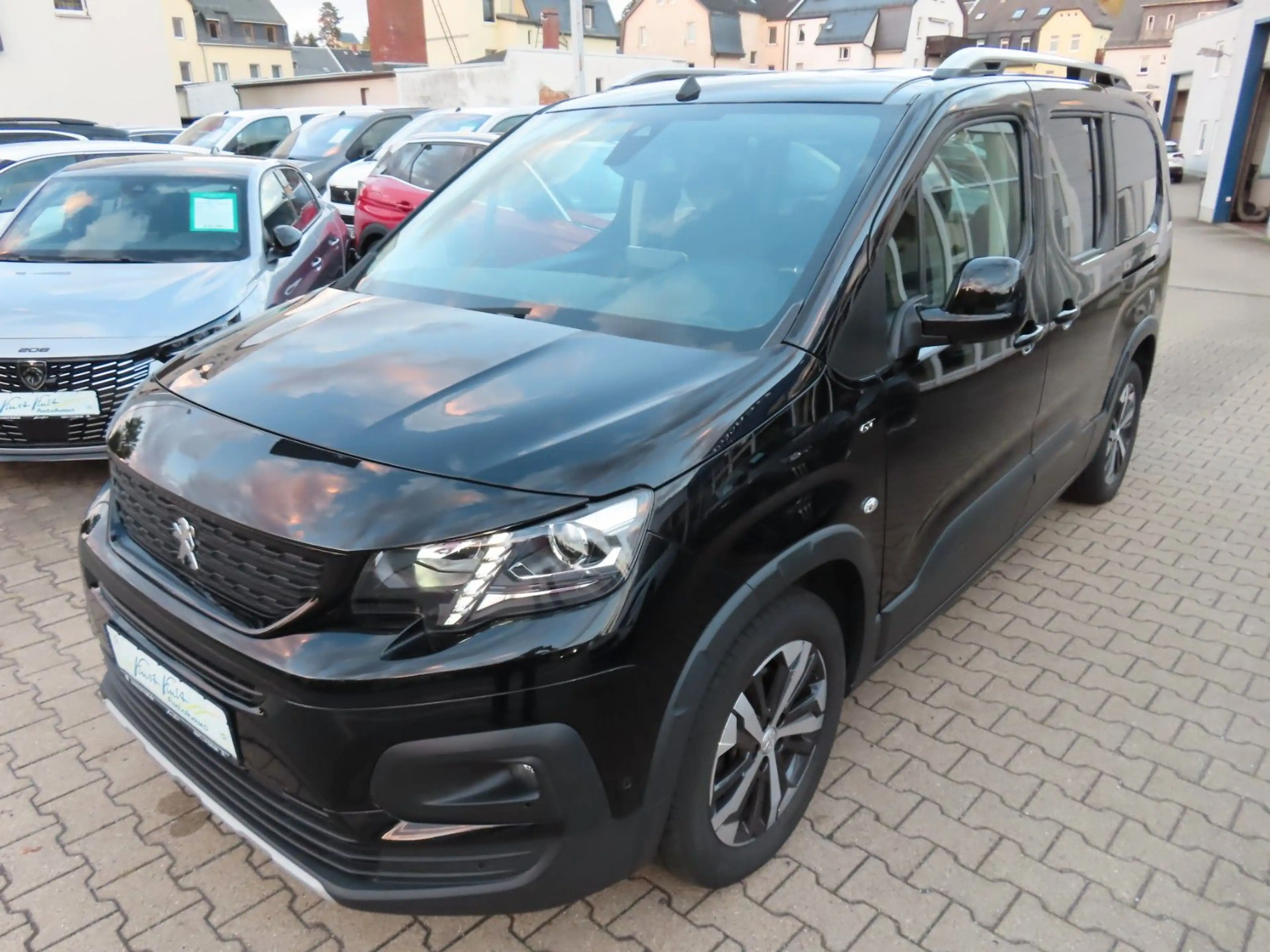 Peugeot Rifter L2 GT PT 130 EAT8*AHK*SHZ*7-Sitzer* — photo 3