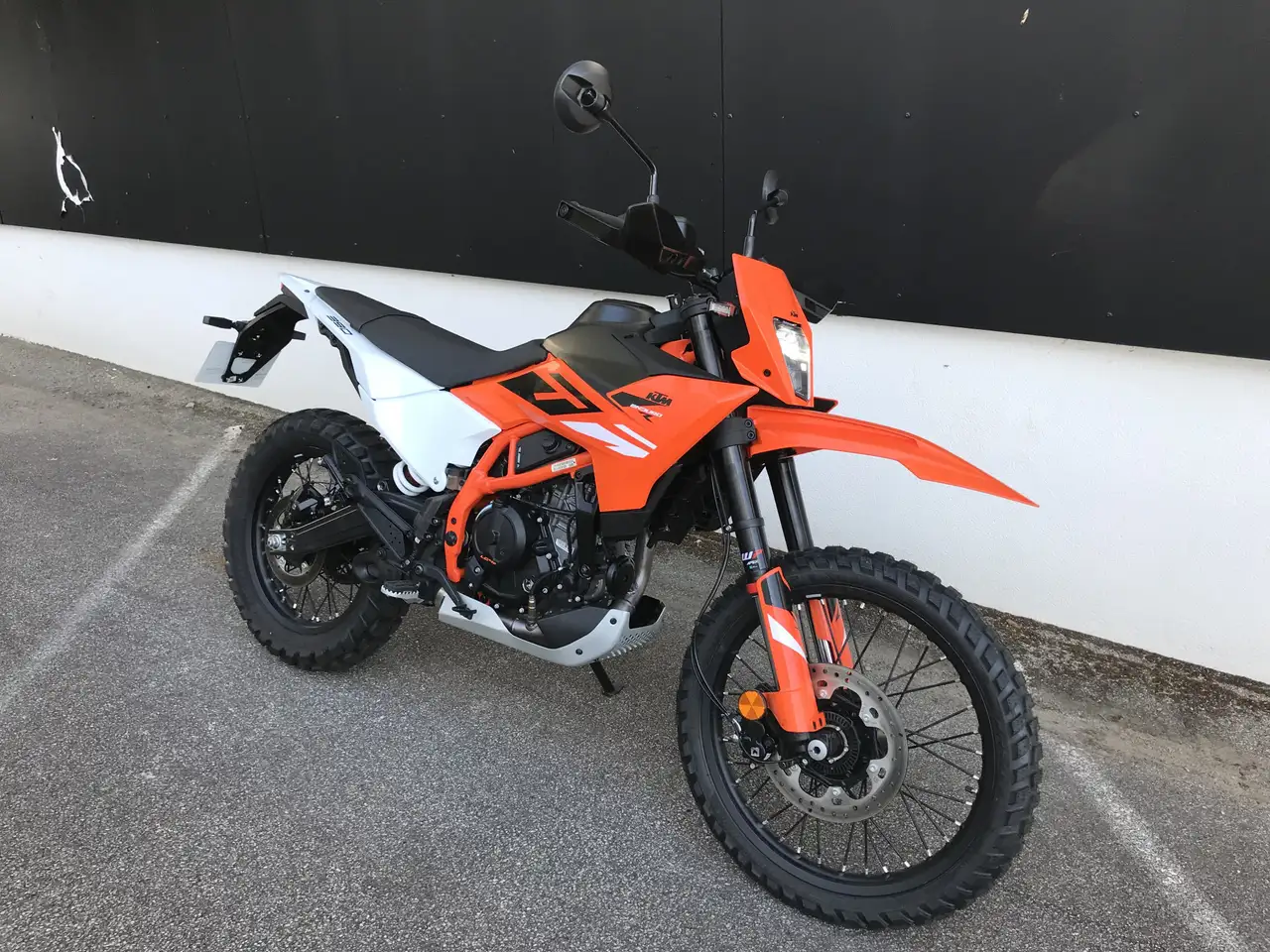 KTM