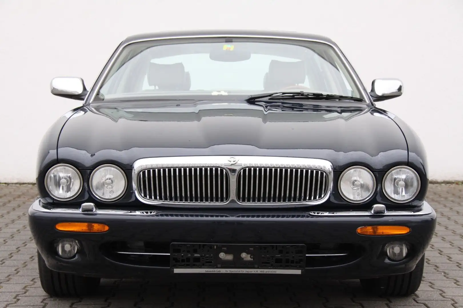 Jaguar Daimler V8 Langversion 3 Jahre Garantie Blau - 1