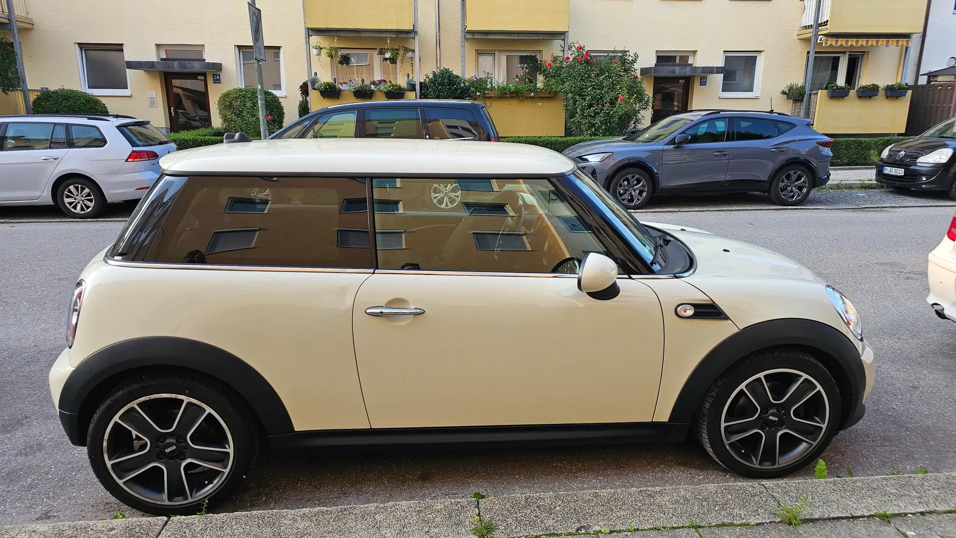 MINI Cooper D Mini Cooper D Aut. - 2