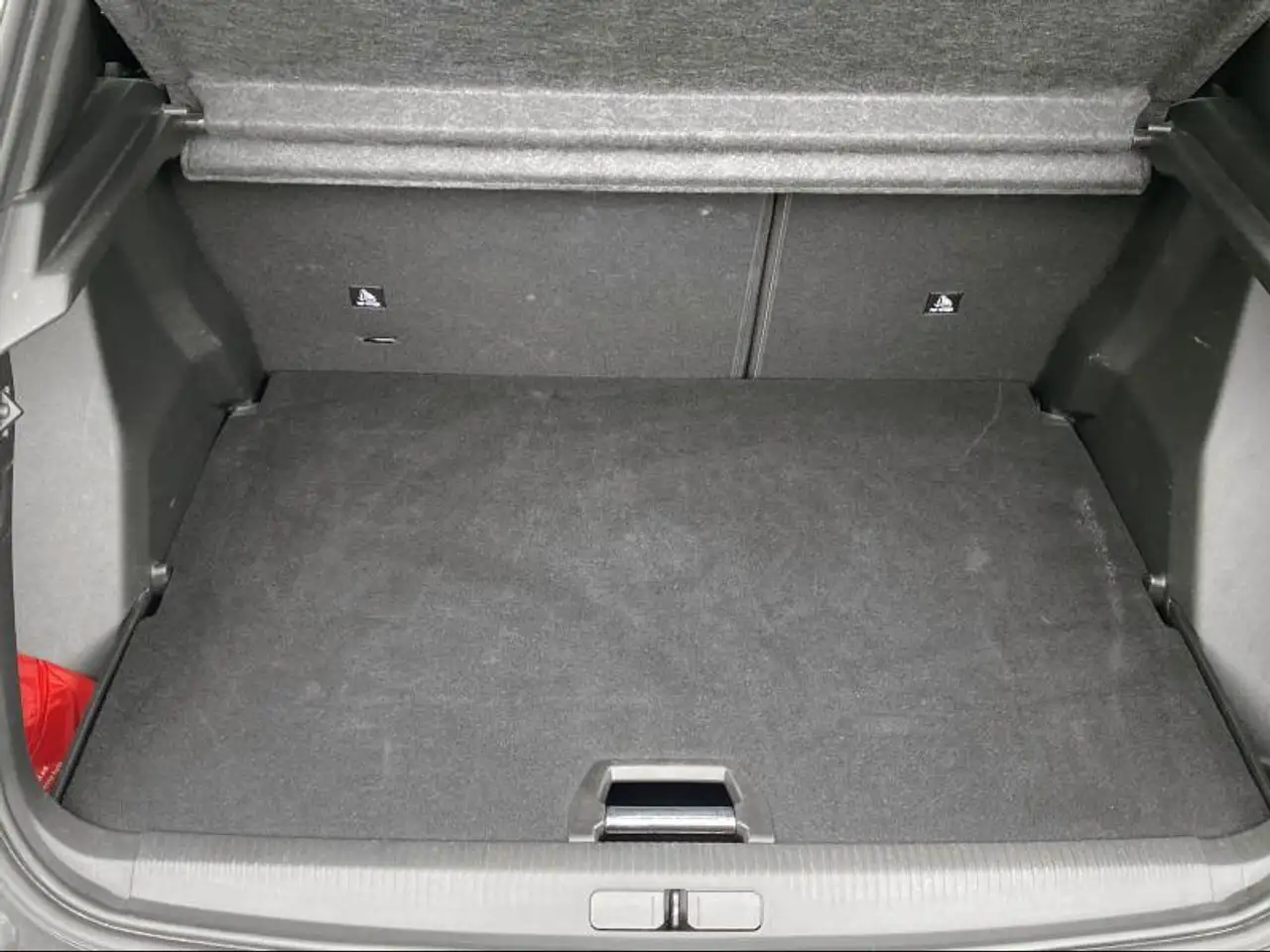 Peugeot 2008 Allure 1.2 Turbo 100 Man.6, миниатюра 23