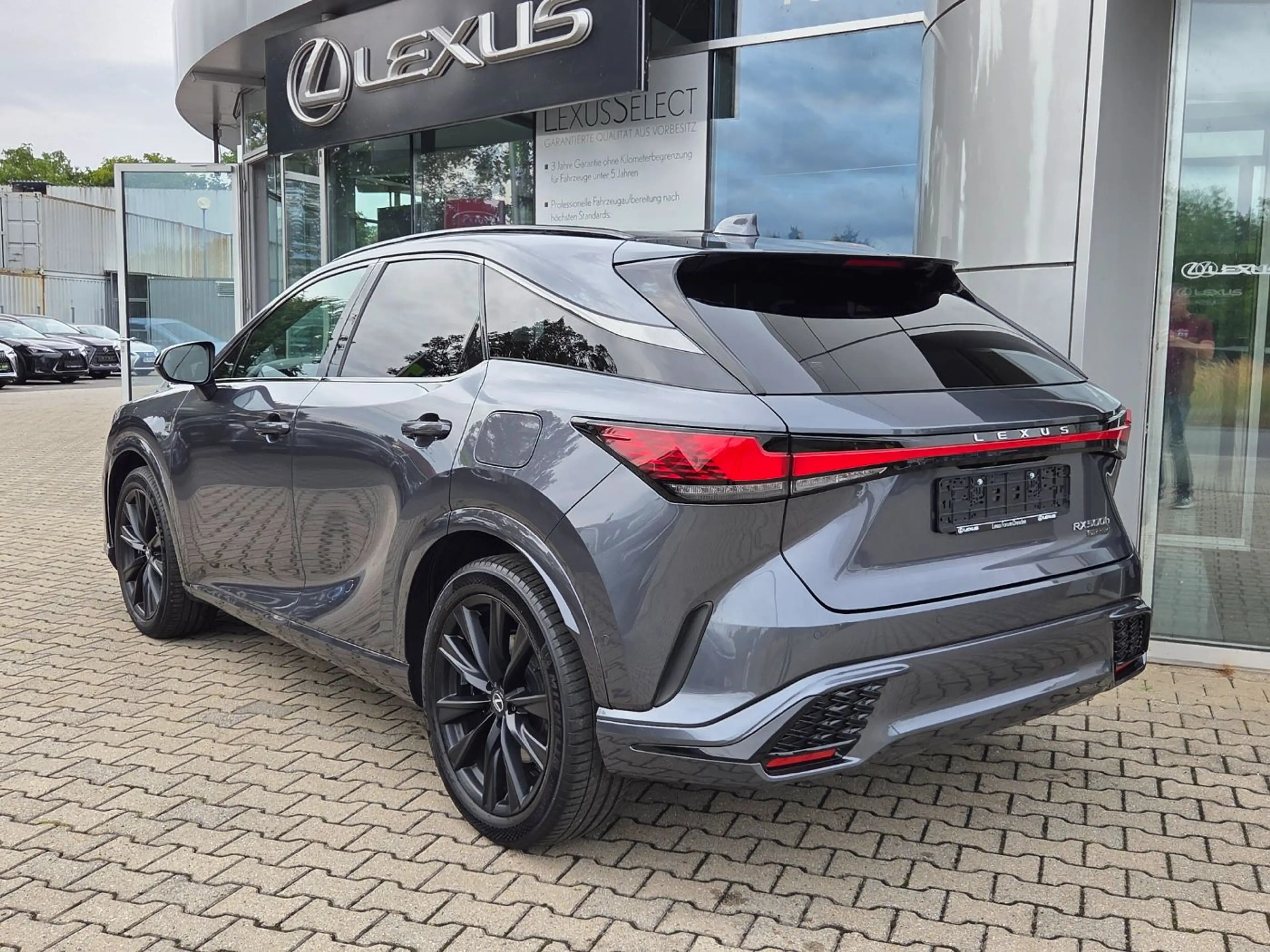 Lexus RX 500h Sport DIRECT4 F SPORT+ ACC+LED+SD — photo 4