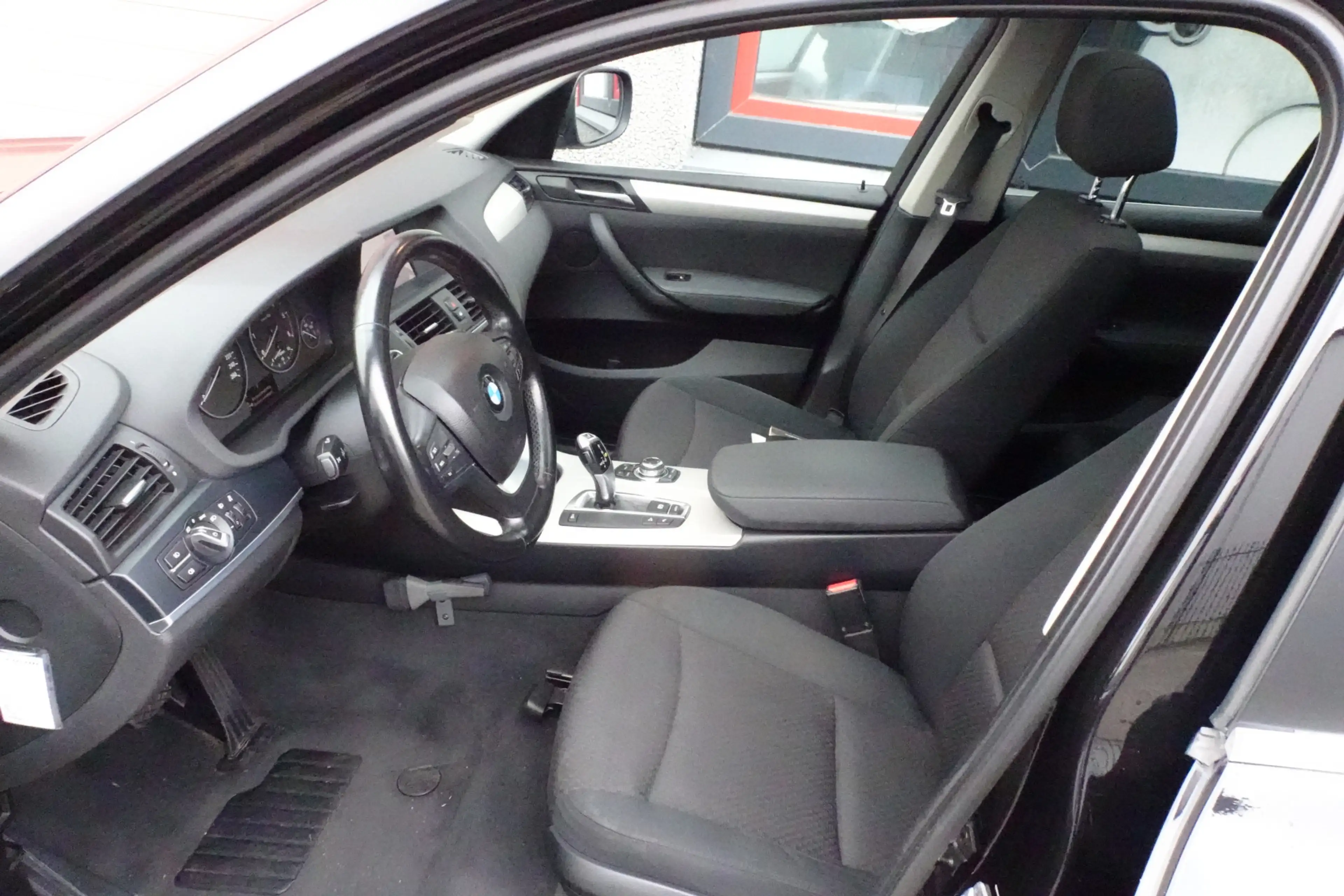 BMW X3 xDrive20d Executive airco trekhaak schuifdak 6300 — photo 10