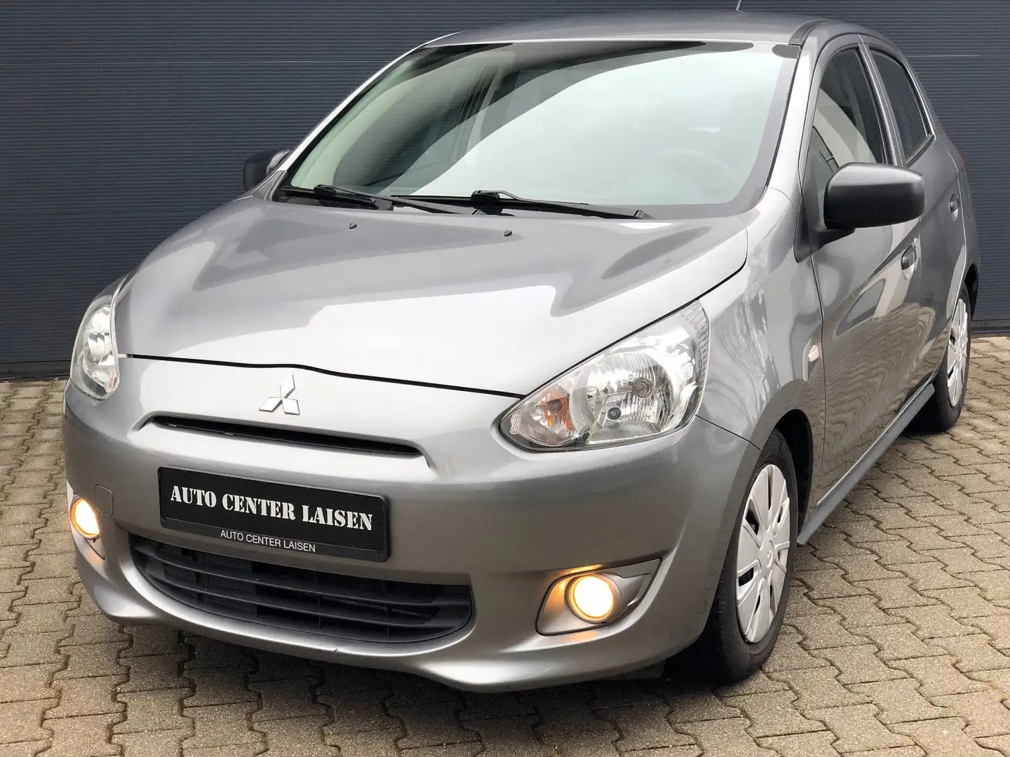 Mitsubishi Space Star Diamant Edition Klimaanlage PDC BT Grau - 1