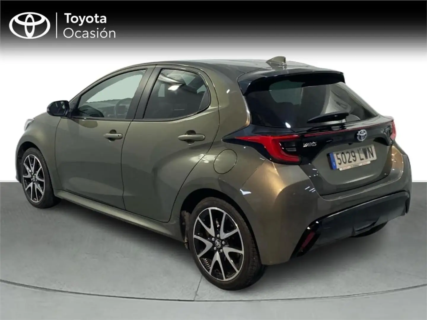 Toyota Yaris 120H 1.5 Style Verde - 2