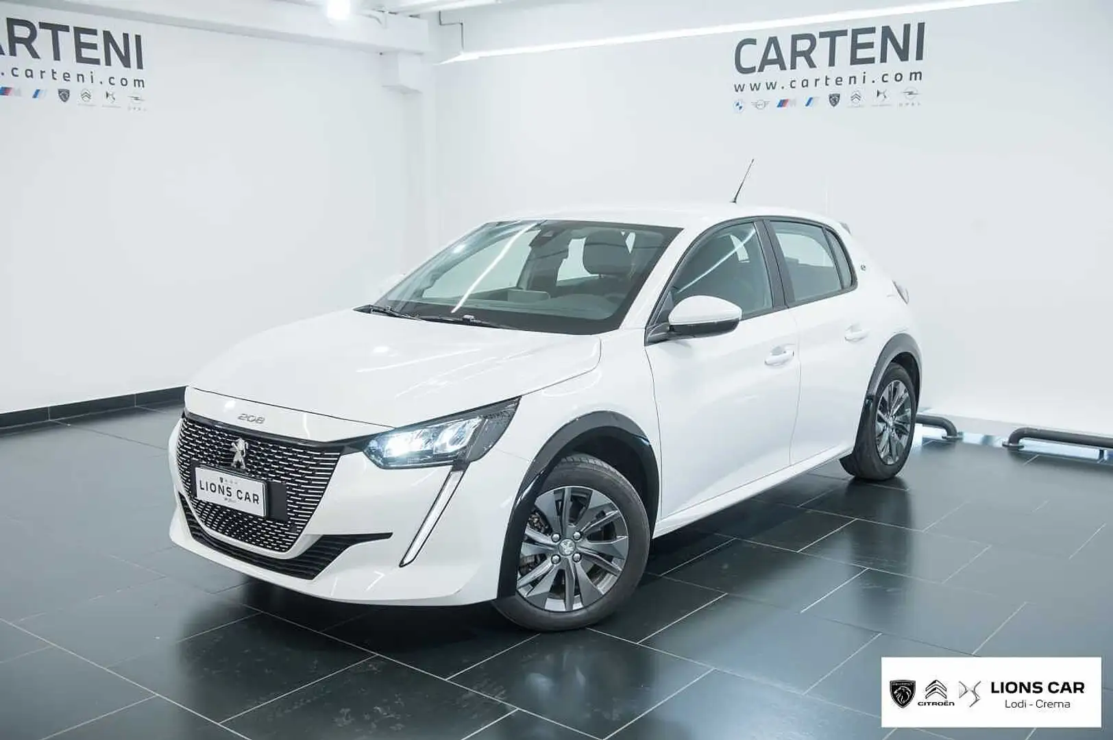 Peugeot 208 2ª serie motore elettrico 136 CV Active Pack Bianco - 1