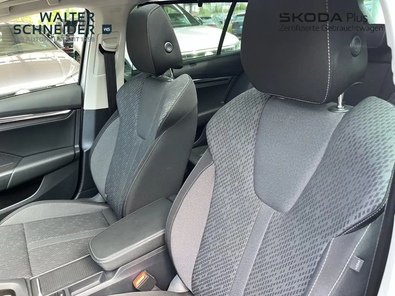 Skoda Octavia Combi 1.4 TSI DSG iV Style Navi Matrix A, миниатюра 17