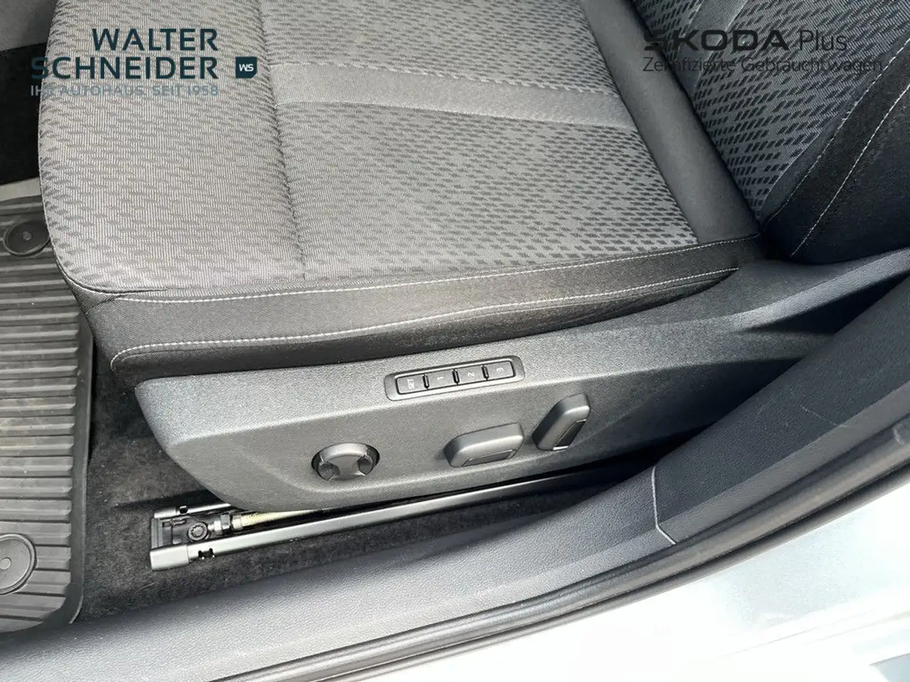 Skoda Octavia Combi 1.4 TSI DSG iV Style Navi Matrix A, миниатюра 18
