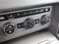 Volkswagen Passat Variant 2.0 TDI Trendline RADAR NAVI TEMP Schwarz - thumbnail 16