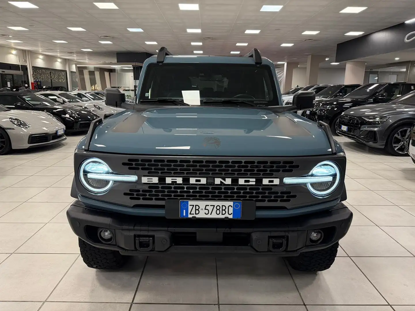 Ford Bronco 2.7 ecoboost V6 Badlands 4x4 335cv auto Blau - 2
