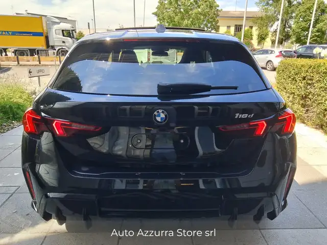 BMW 1 Series view 5