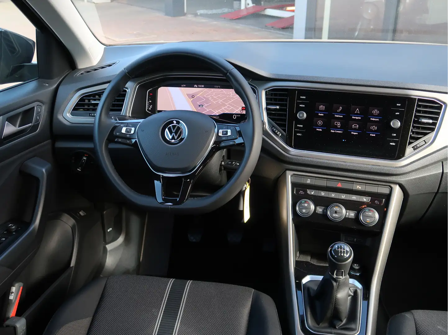 Volkswagen T-Roc 1.0 TSI Style Business | virtual | camera | stoelv Gris - 2