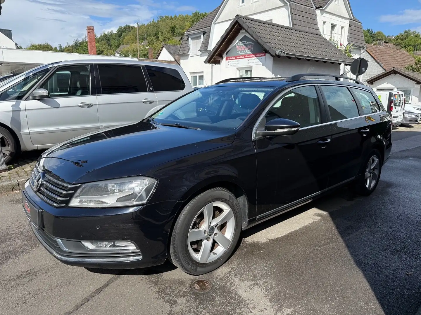 Volkswagen Passat Variant Comfortline BlueMotion 2.0 TDi*KLIMA*AHK* Noir - 1