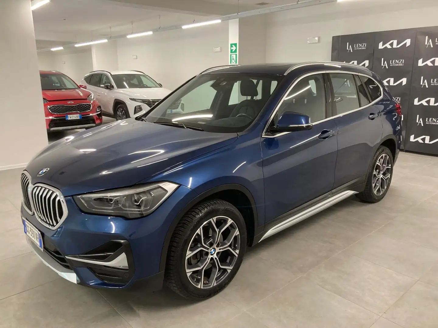 BMW X1 X1 sdrive18d xLine Plus auto UNICOPROP. GARANZ BMW Blauw - 2
