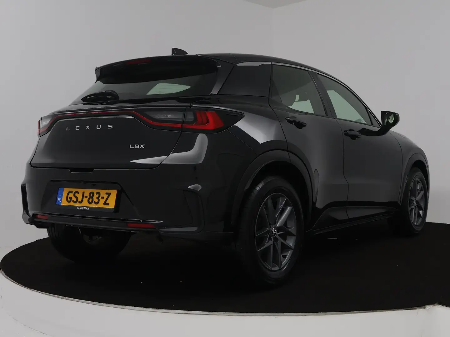 Lexus LBX 2WD | Comfort & Safety Pack | Noir - 2