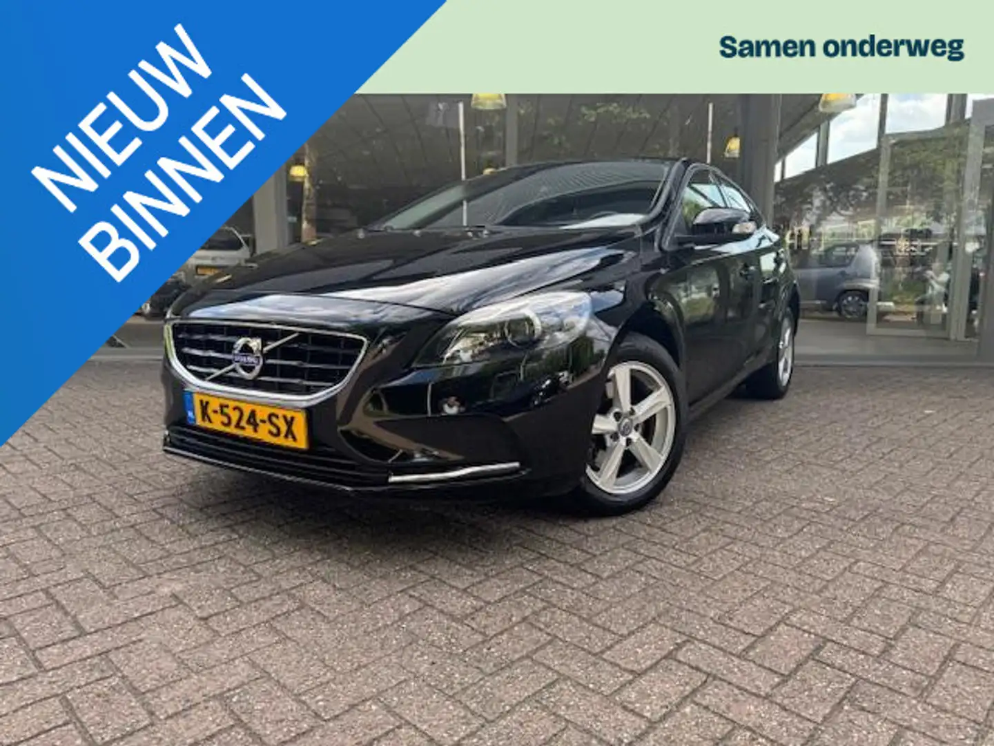 Volvo V40 2.0 T2 Kinetic Noir - 1