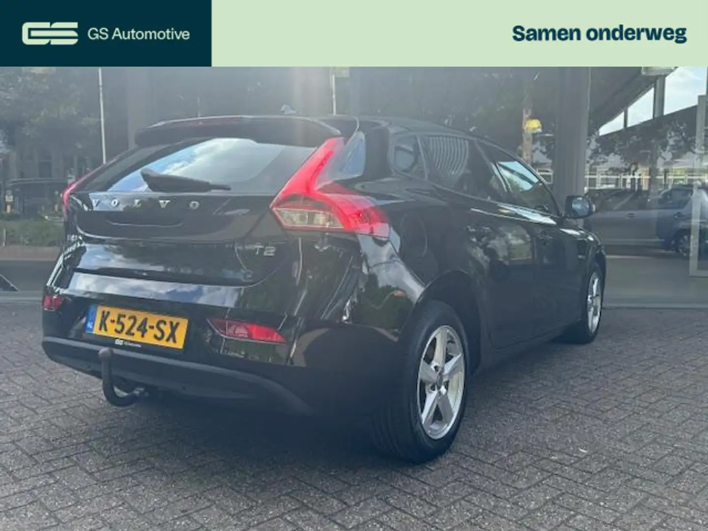Volvo V40 2.0 T2 Kinetic Noir - 2