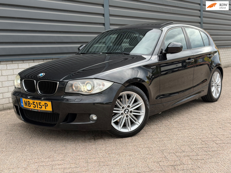 BMW 118 1-serie 118i High Executive M Sport | CarPlay | Sc