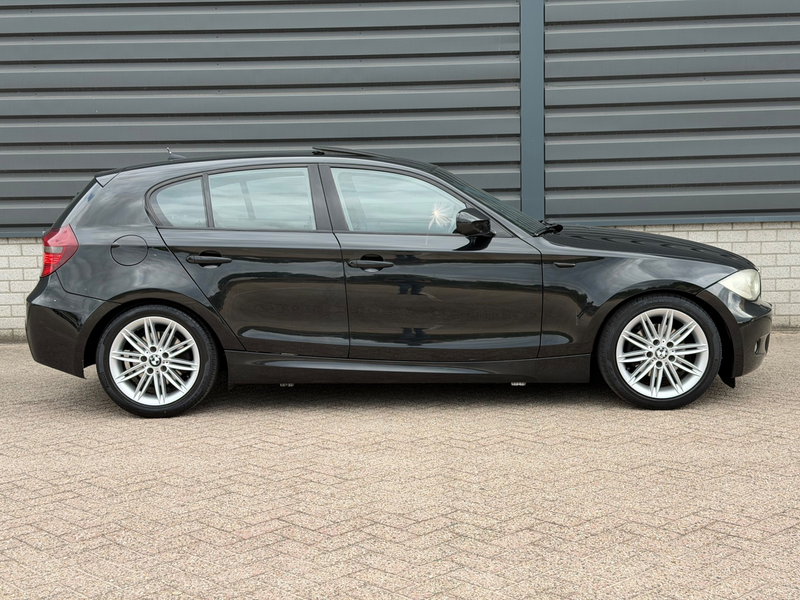BMW 118 1-serie 118i High Executive M Sport | CarPlay | Sc — photo 14