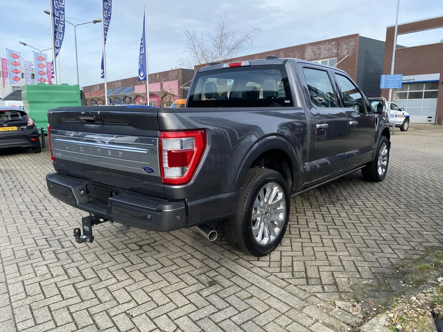 Ford F 150 LIMITED 3.5 V6 Powerboost Full Hybrid SuperCrew Gris - 2