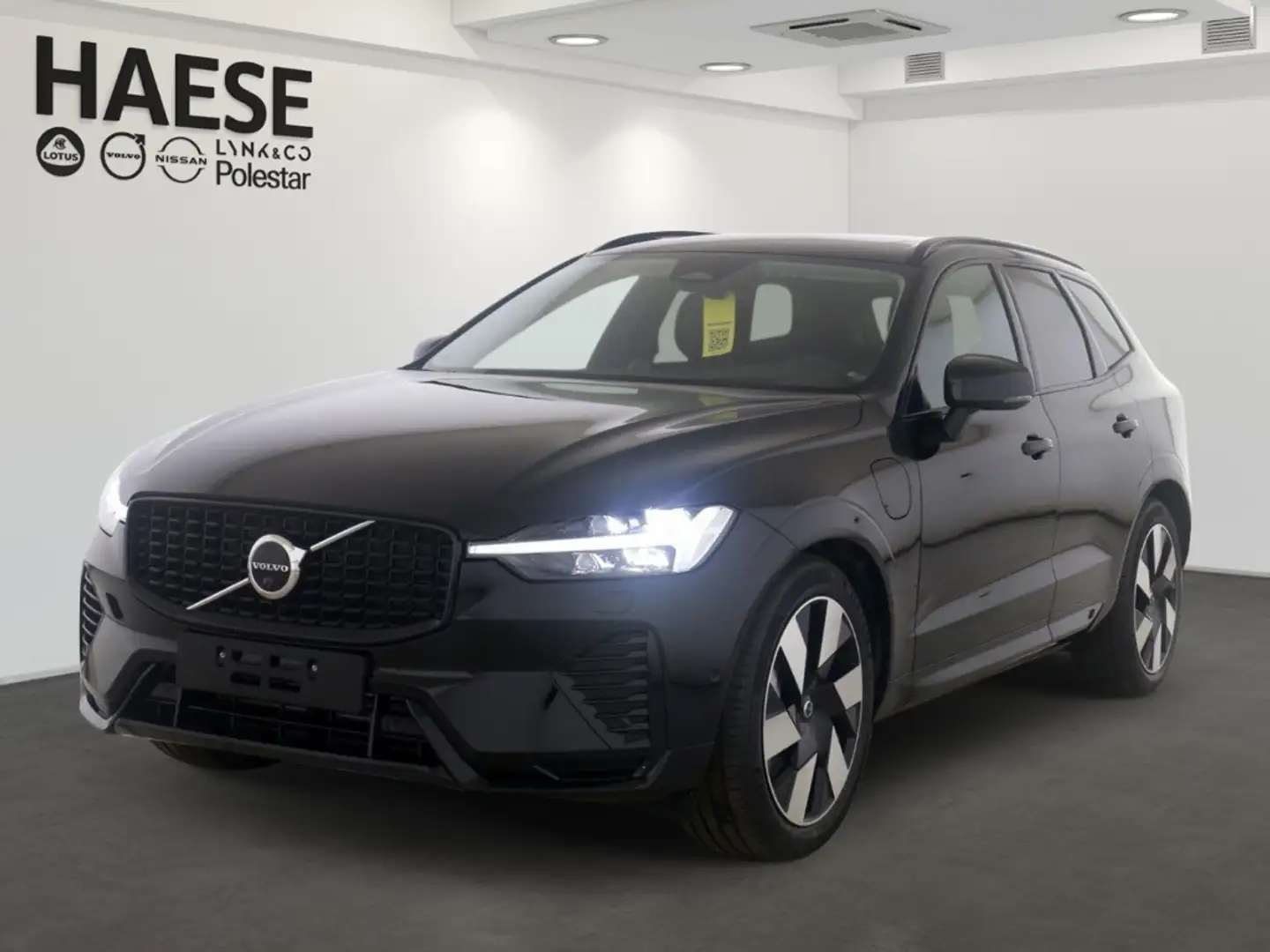Volvo XC60 T6 Ultra Dark Recharge Plug-In Hybrid AWD EU6e Luf Schwarz - 1