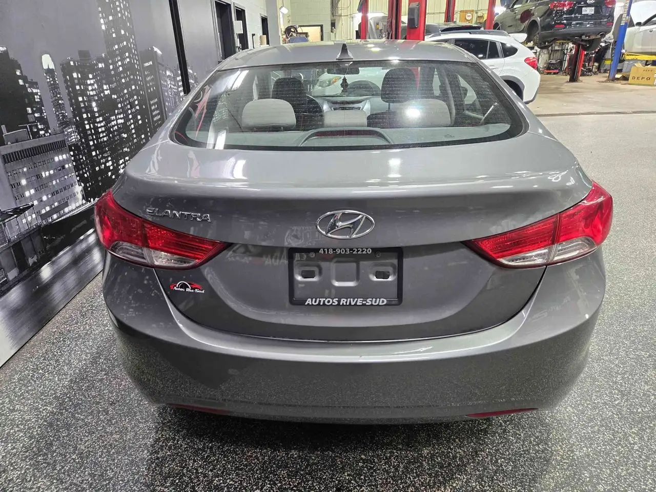 Hyundai ELANTRA снимка Hyundai ELANTRA