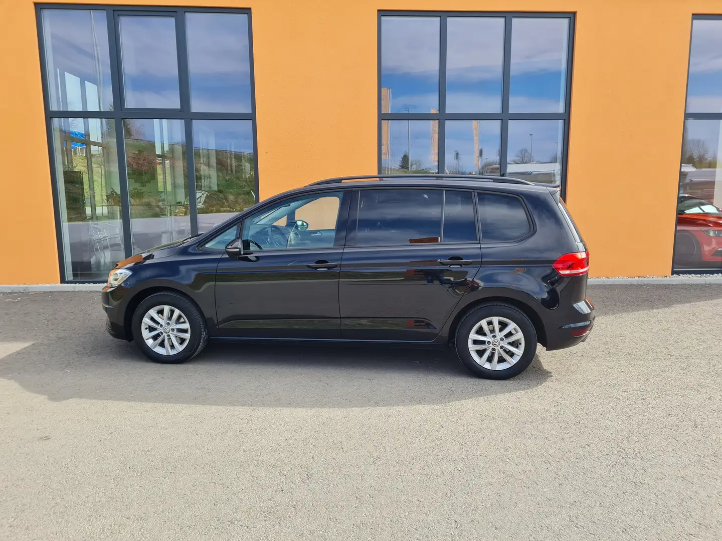 Volkswagen Touran Comfortline BMT/Start-Stopp Schwarz - 2