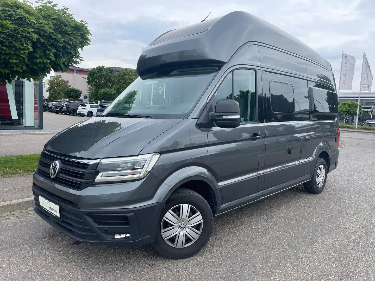 Volkswagen Crafter CRAFTER GRAND CALIFORNIA 600 FWD Gris - 1