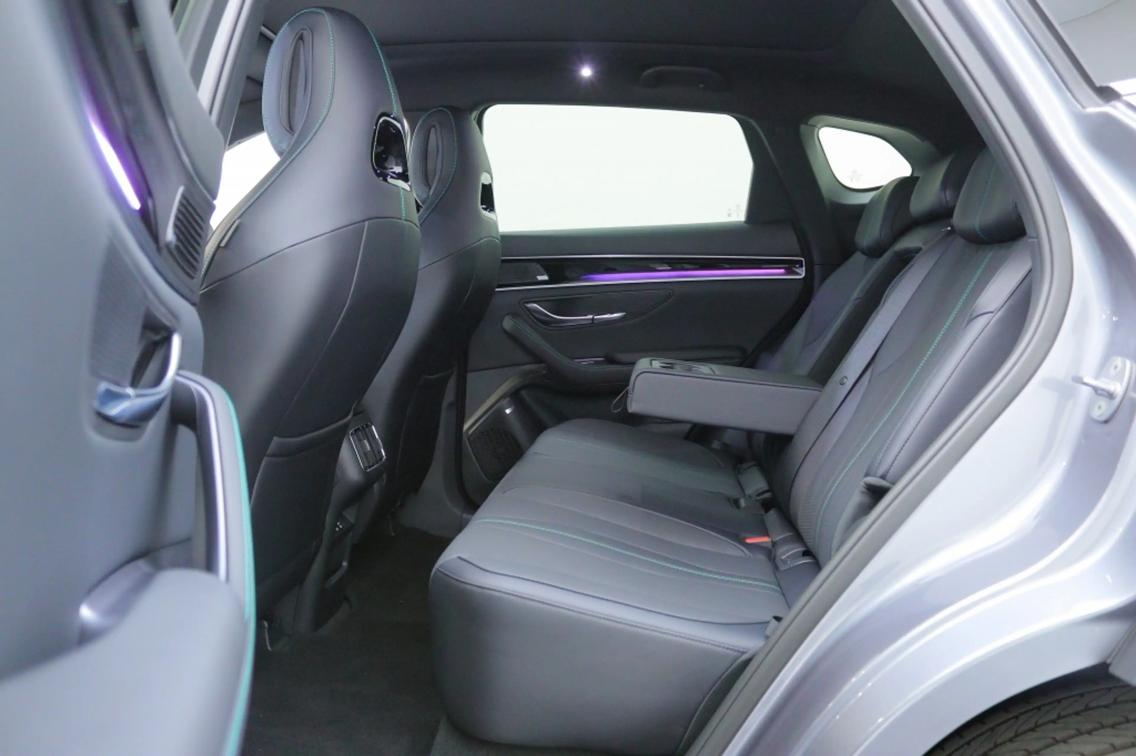BYD Seal U 1.5 DM-i FWD Boost | Incl. € 3.000 ACTIE — photo 15