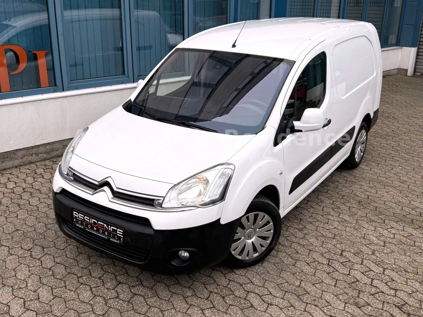 Citroen Berlingo L2 LANG*KLIMA*AHK*PDC*E-PAKET*3SITZ*1HD Bianco - 2