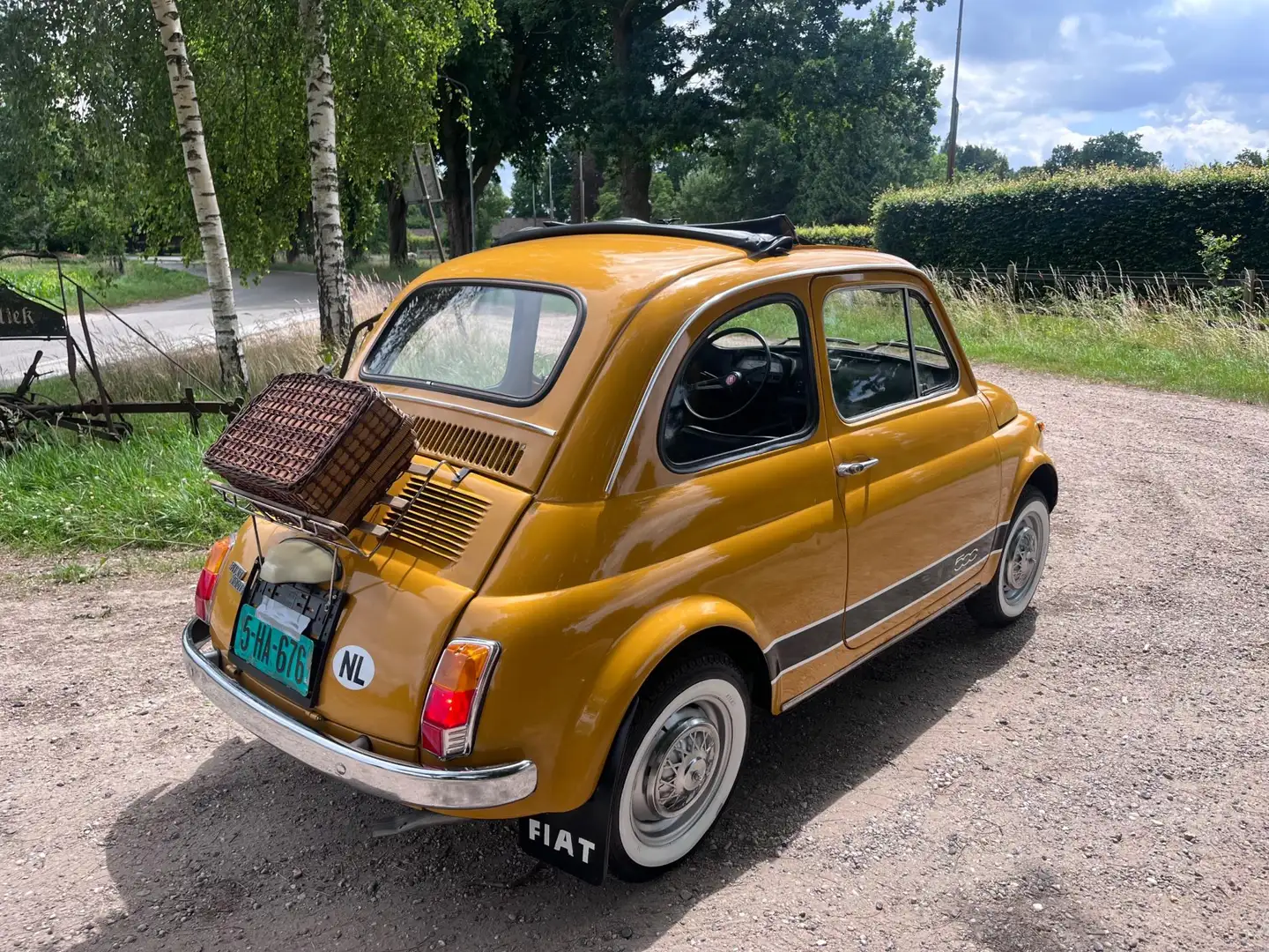 Fiat 500L Yellow - 2