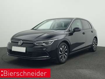 8 2.0 TDI DSG Active 5-J-GAR NAVI AHK PANO