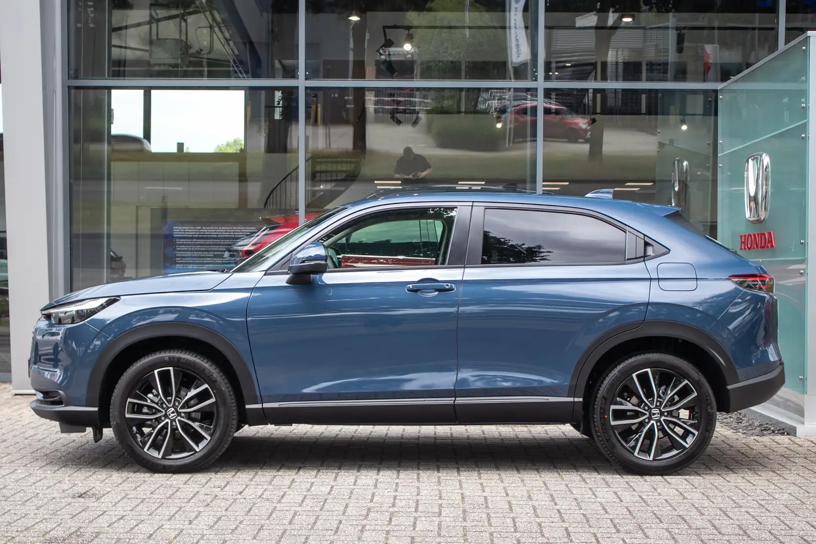 Honda HR-V 1.5 e:HEV Elegance - All-in rijklaarprijs | Navi | Blauw - 2