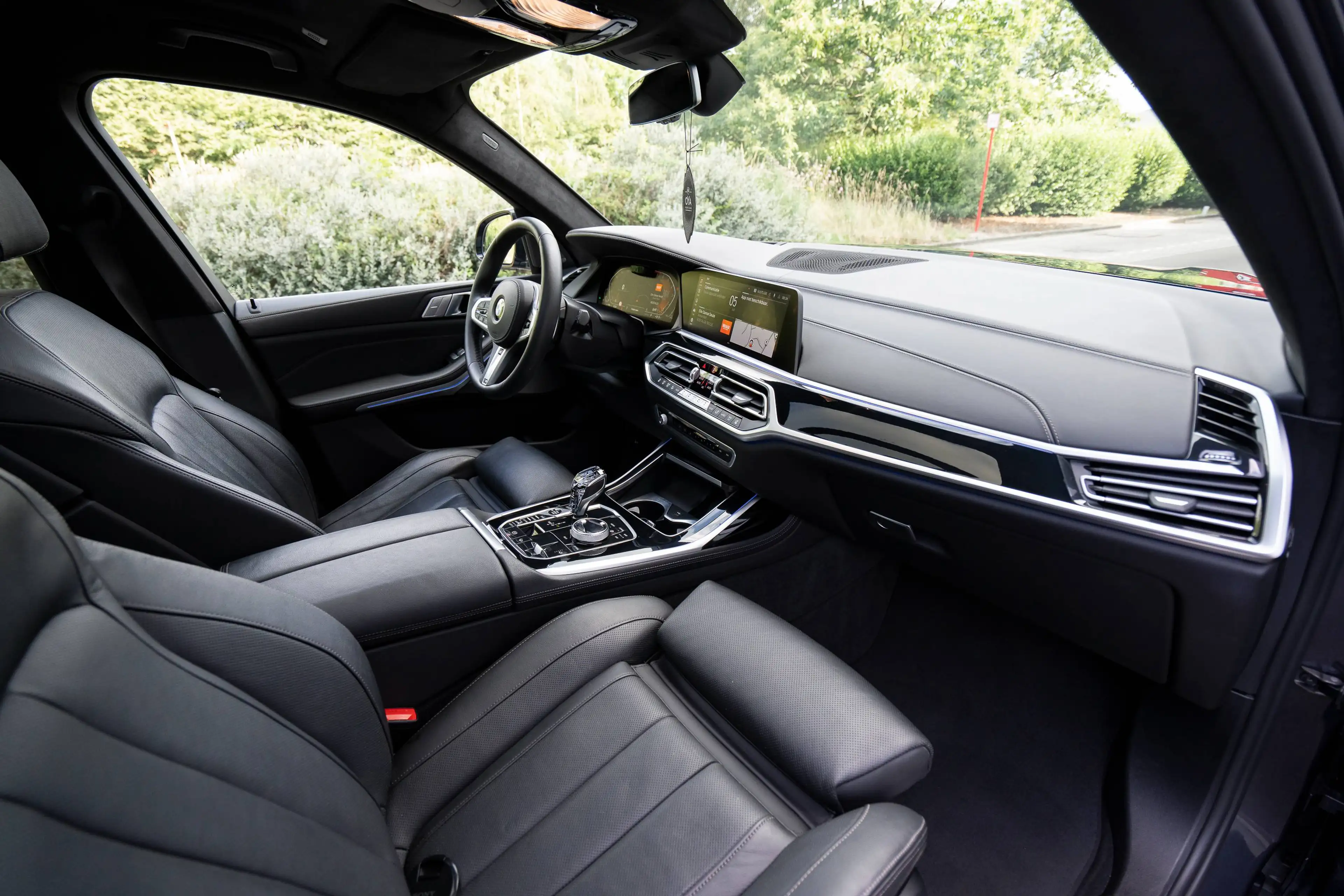 BMW X7 xDrive40i M Sport | BTW | 7-Zits | 22" | Massage | Ventilatie | Laser | ACC | HUD | H&K | 360° — photo 15