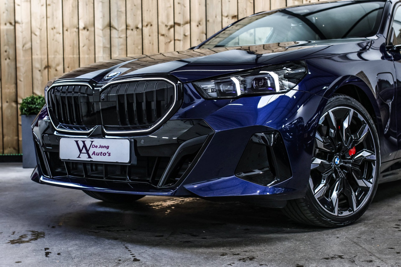 BMW 550 5-serie Touring 550e xDrive *Pano*B&W*4-Wiel bestu — photo 5