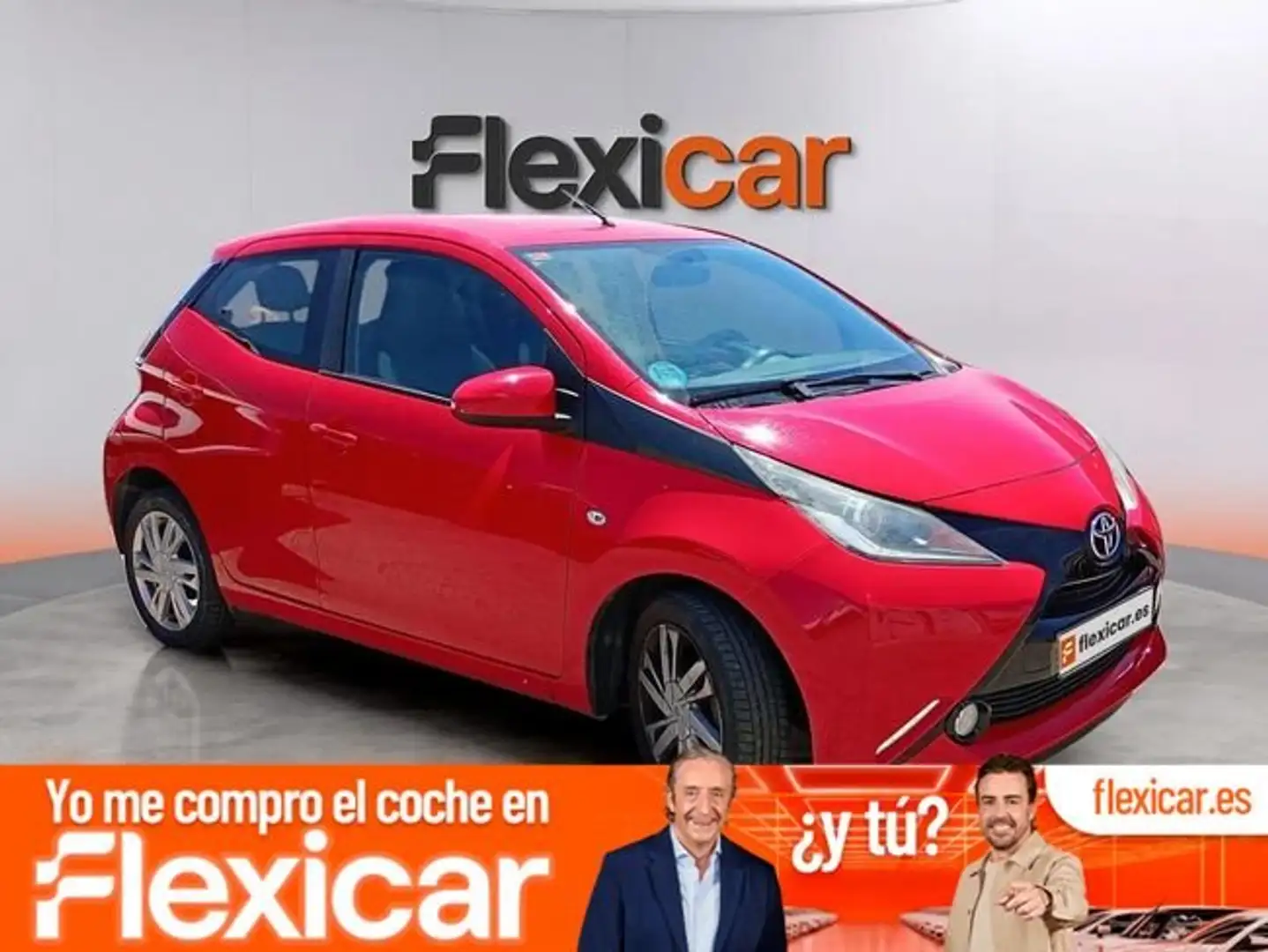 Toyota Aygo 70 x-play Rojo - 1