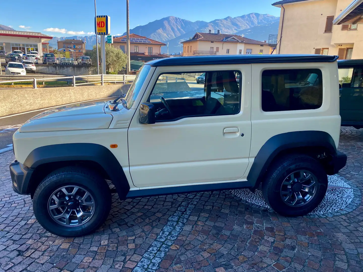 Suzuki Jimny Jimny 1.5 4wd allgrip 4POSTI GANCIO FULL Beige - 2
