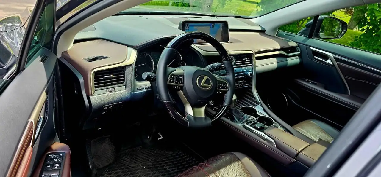 Lexus RX снимка Lexus RX