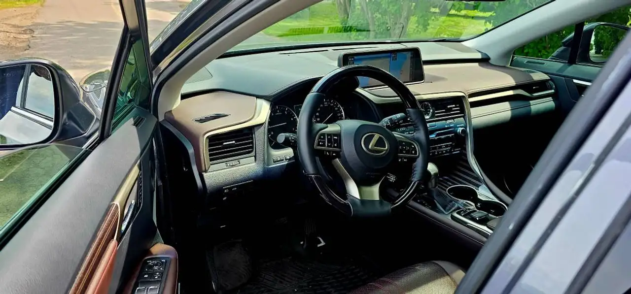 Lexus RX снимка Lexus RX