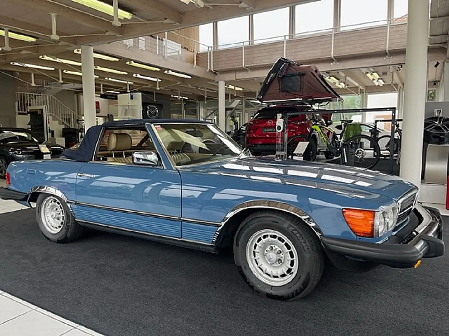 Mercedes-Benz SL 380 /107 Blau - 2