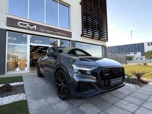 Audi SQ8 TFSI quattro tiptronic