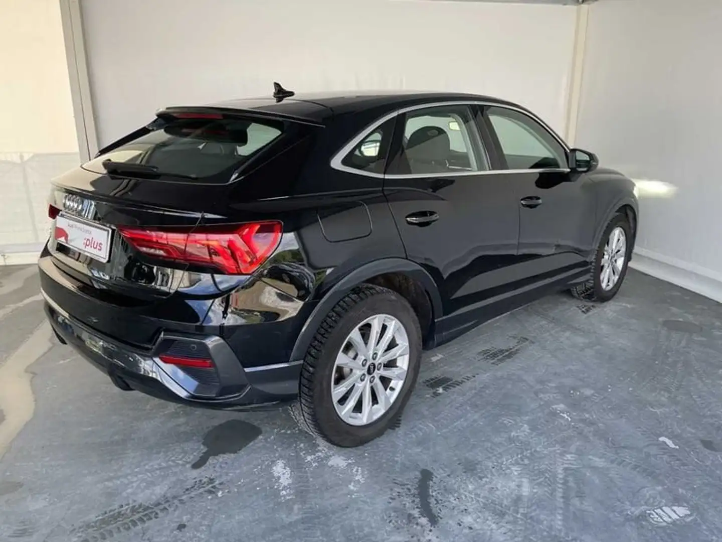 Audi Q3 2ª serie SPB Sportback 35 TDI S tronic Business P Nero - 2