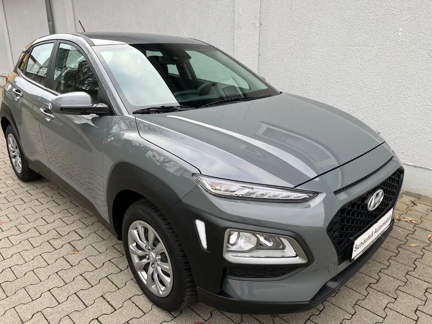 Hyundai KONA Pure 1.0 T-GDI 21 Tkm 1.Hand Grijs - 1