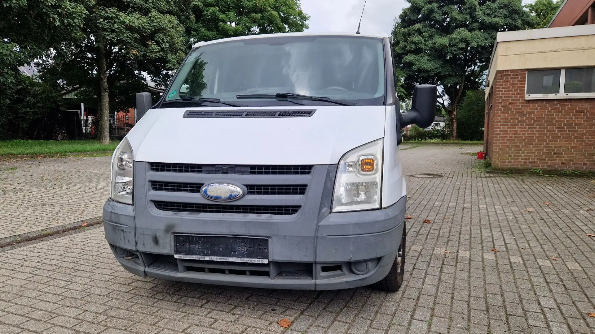 Ford Transit 2,2 TDCI L1H1 Kasten Euro5 Tüv Neu Funk Bílá - 1