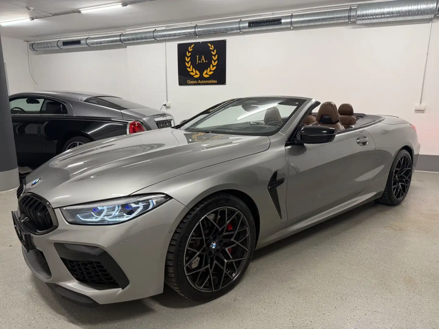 BMW M8 Cabrio Competition *Carbon *Perf. AGA *H&K Gris - 2