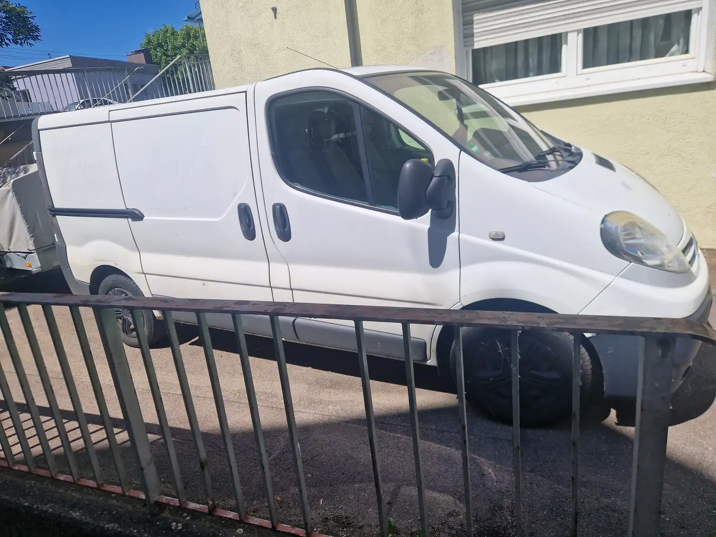 Nissan Primastar Primastar dCi 150 L1H1 2,7t pro Weiß - 1
