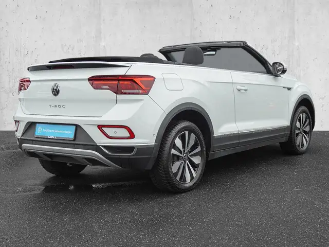 Volkswagen T-Roc view 4