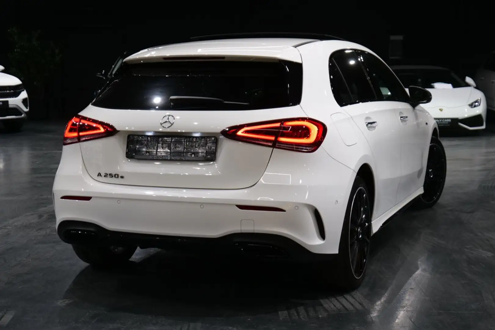 Mercedes-Benz A 250 e Edition 2020*AMG*PANO*KAMERA*MB100 Blanc - 2