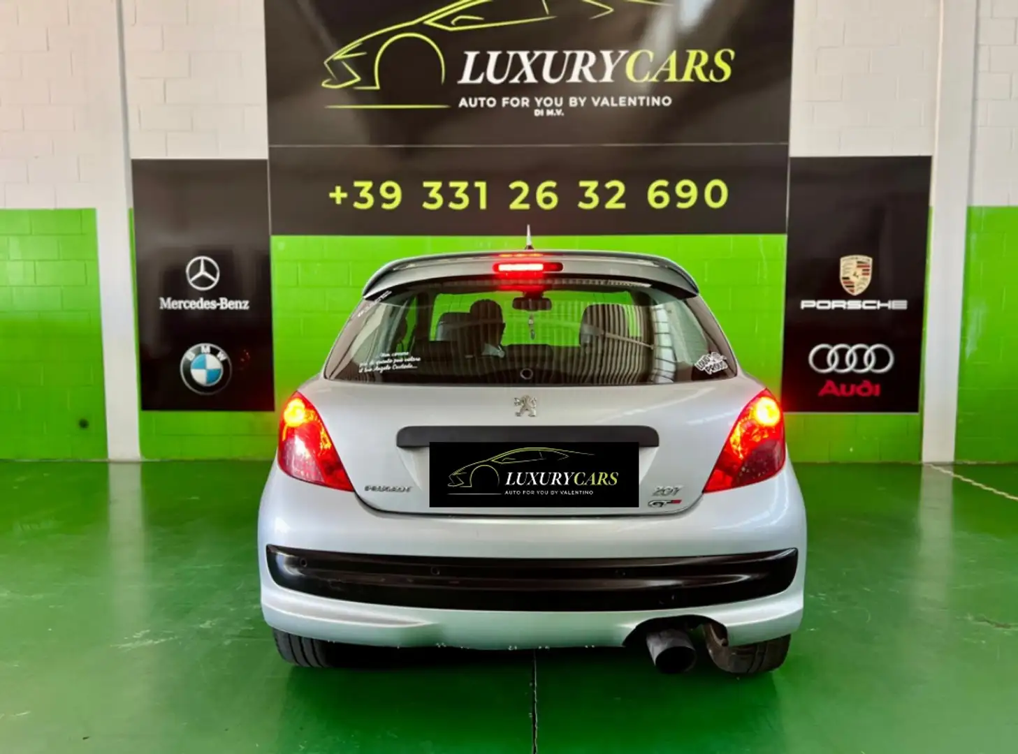 Peugeot 207 207 3p 1.6 thp 16v Feline 150cv Grijs - 2