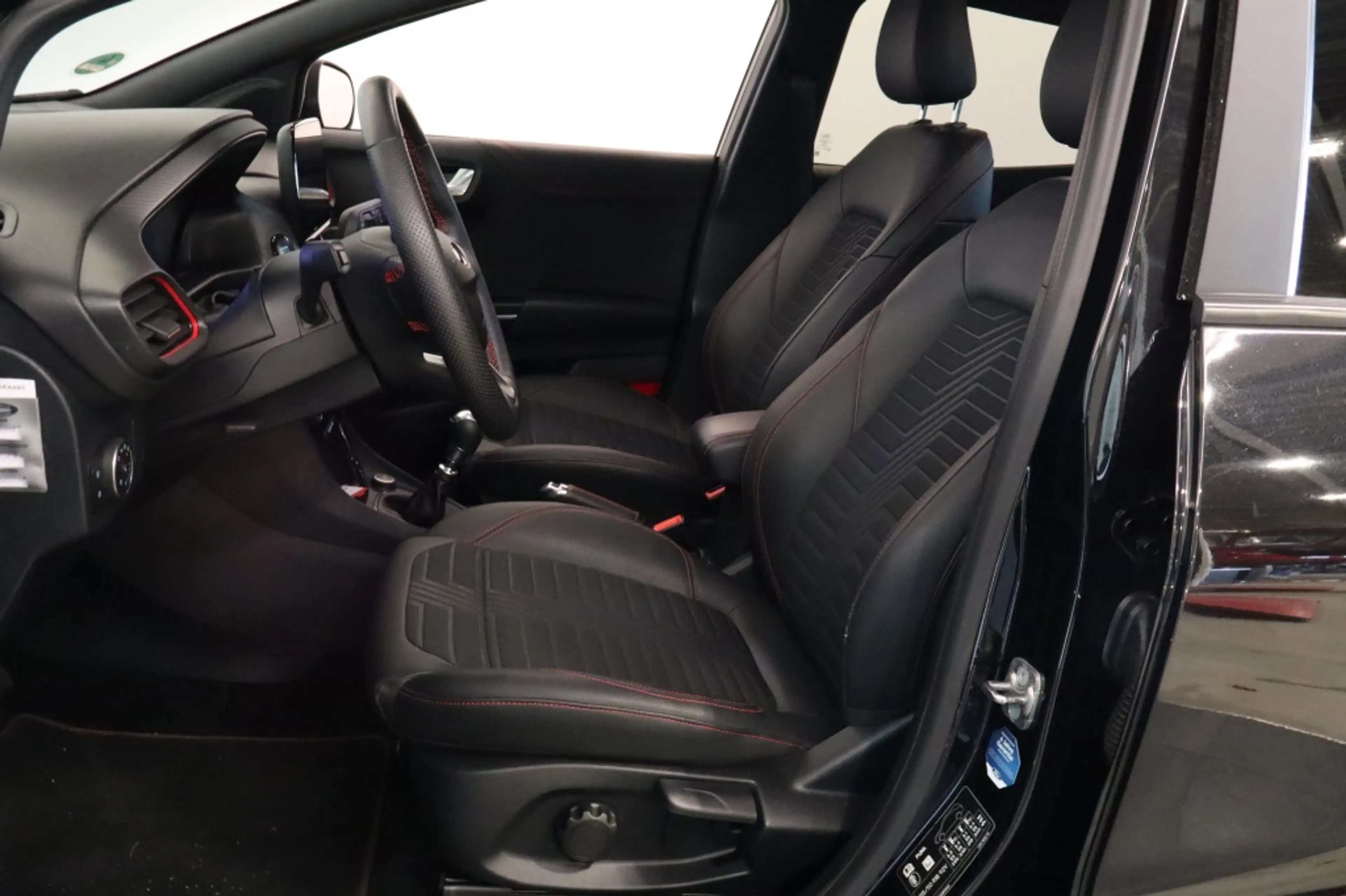 Ford Puma 1.0i Ecoboost Hybrid 155pk ST-Line X — photo 5